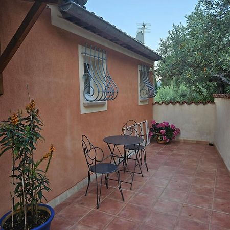 Bastide Des Oliviers Bed & Breakfast Moustiers-Sainte-Marie Exterior foto