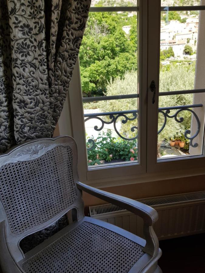 Bastide Des Oliviers Bed & Breakfast Moustiers-Sainte-Marie Exterior foto