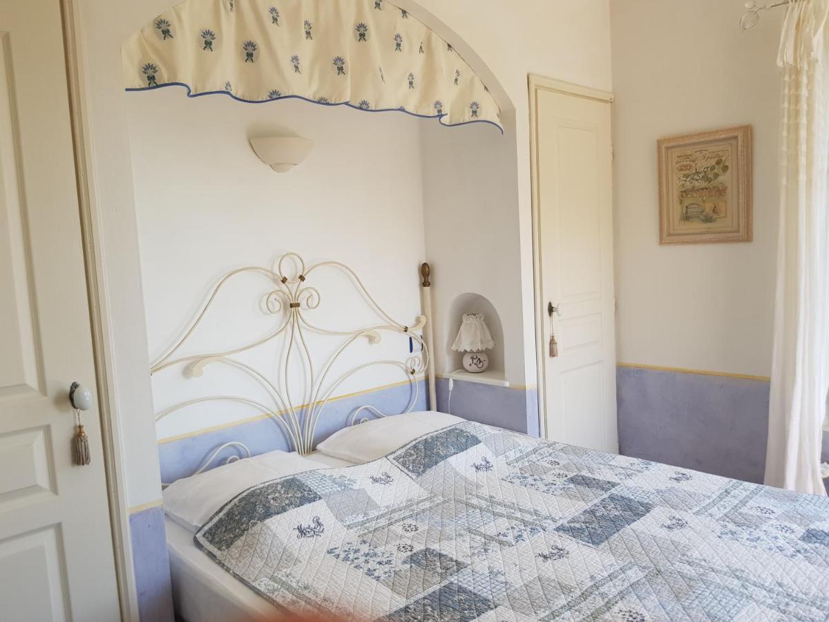 Bastide Des Oliviers Bed & Breakfast Moustiers-Sainte-Marie Exterior foto