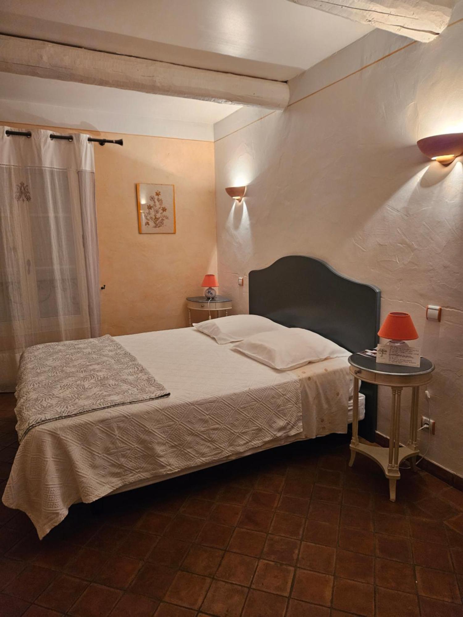 Bastide Des Oliviers Bed & Breakfast Moustiers-Sainte-Marie Exterior foto