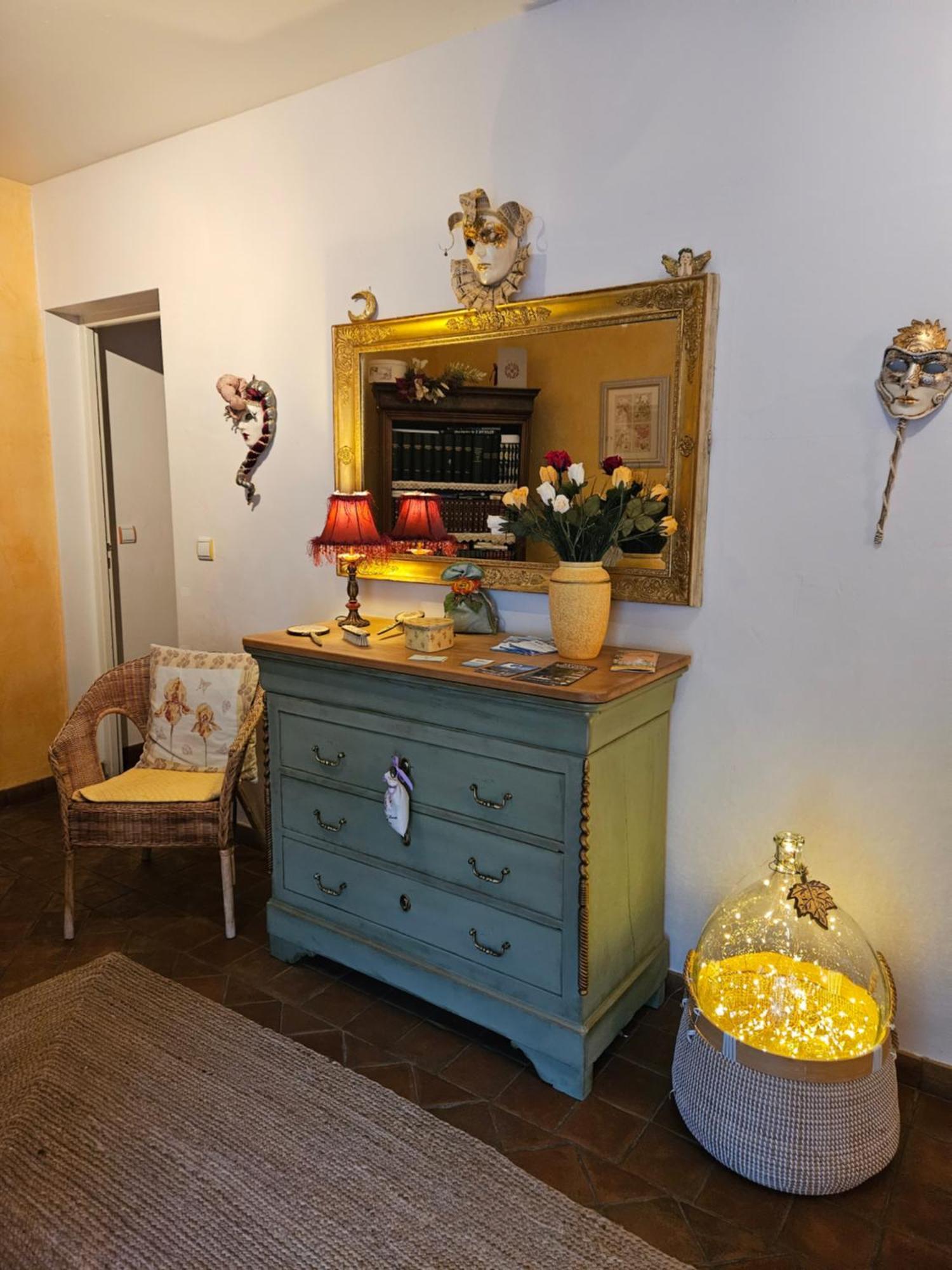 Bastide Des Oliviers Bed & Breakfast Moustiers-Sainte-Marie Exterior foto